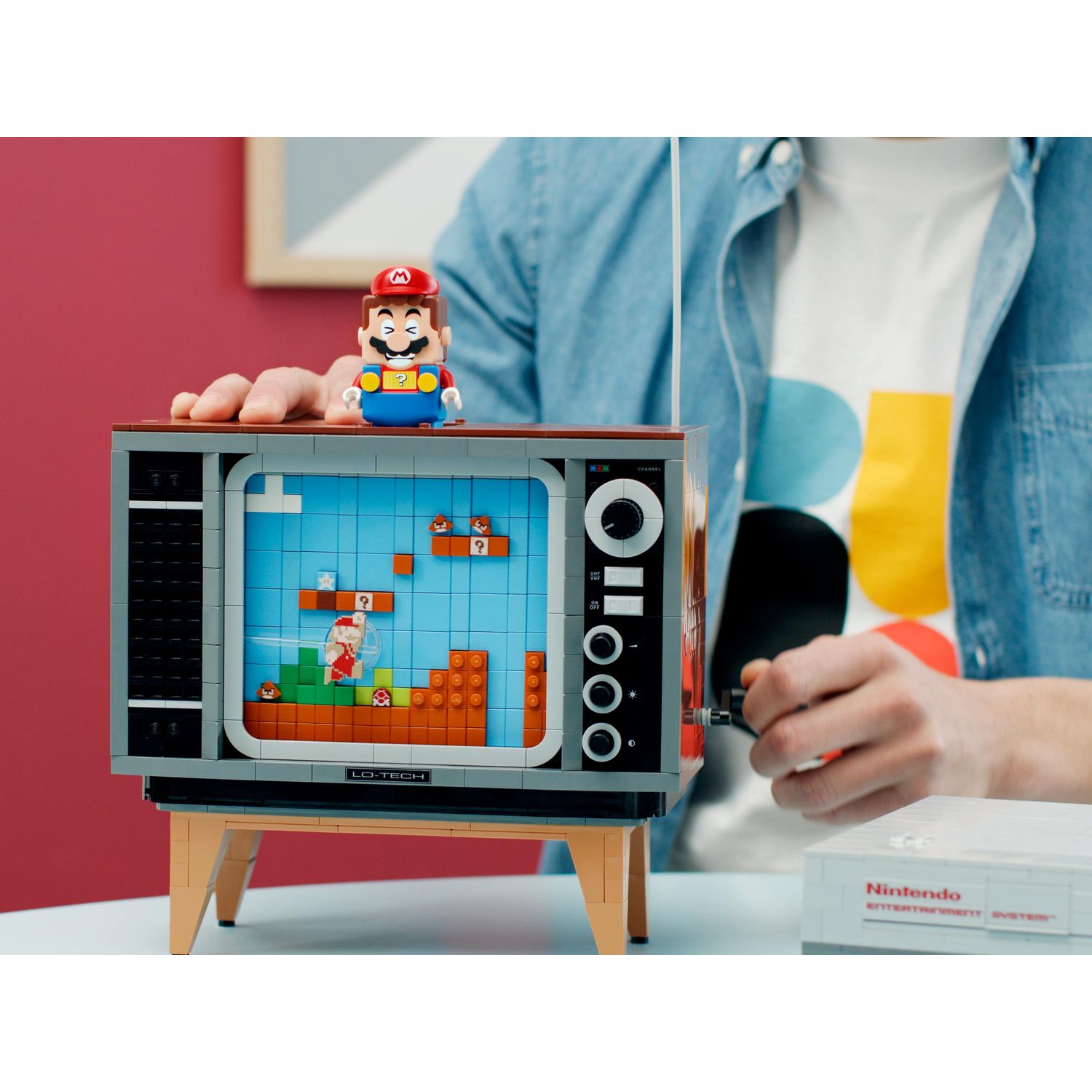 Конструктор LEGO Super Mario Nintendo Entertainment System 2646 дет. - фото 5
