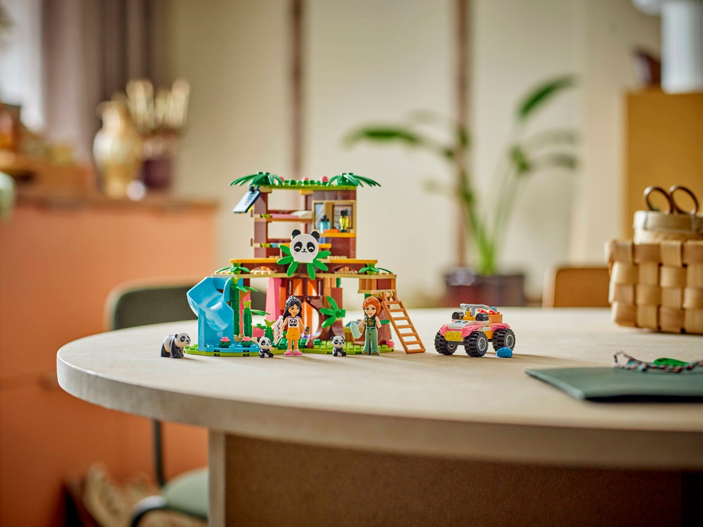 Конструктор LEGO Friends 42648 243 дет. - фото 5