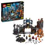 Конструктор LEGO DC Super Heroes Вторжение Глиноликого блочный