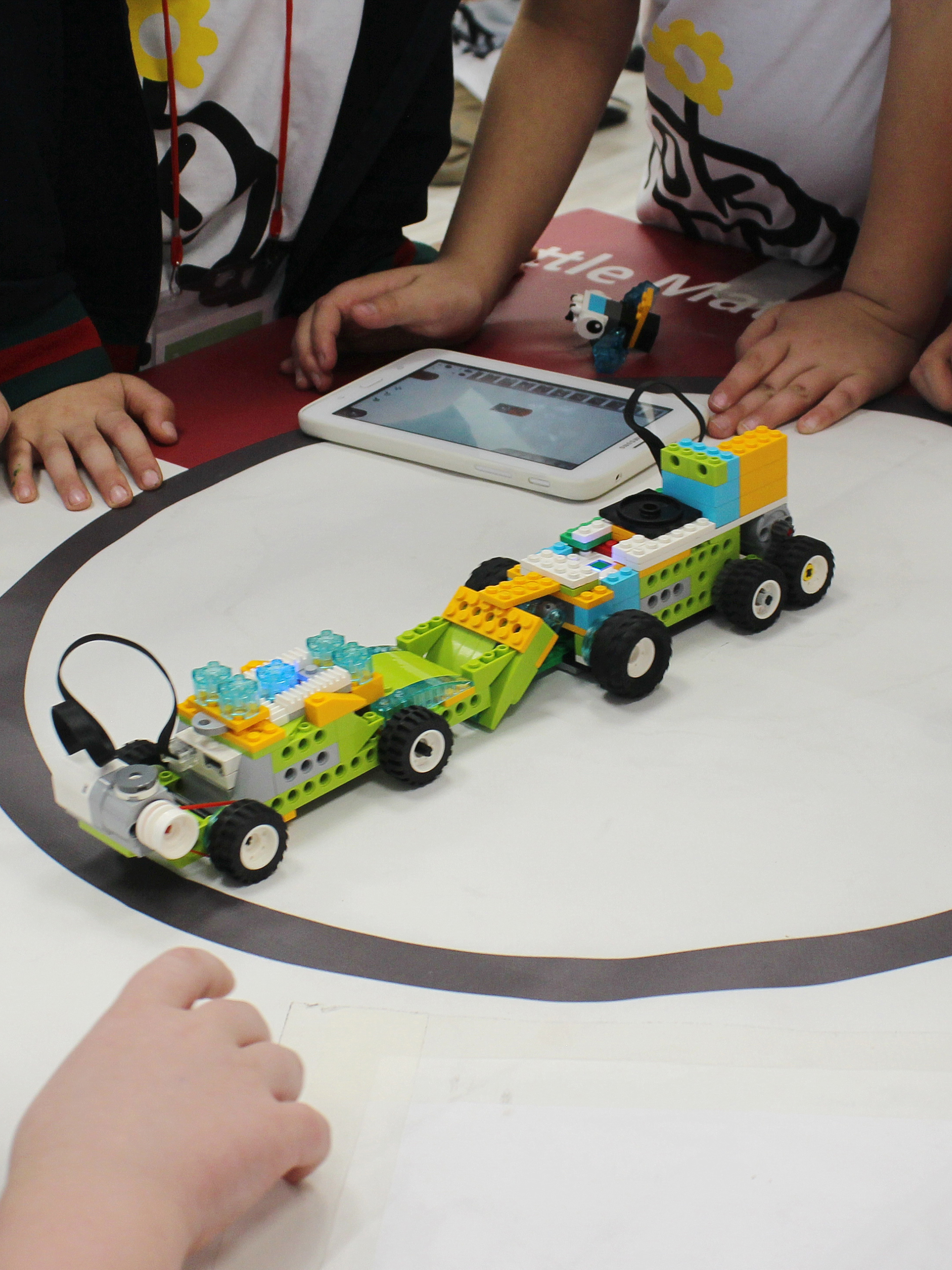 Конструктор ROBO MASTER WeDo 280 дет. - фото 9
