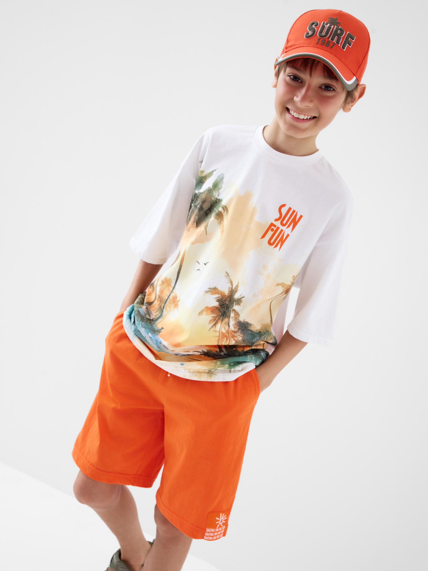 Изображение товара Футболка и шорты PlayToday для мальчика подростка – хлопковый комплект с ярким принтом