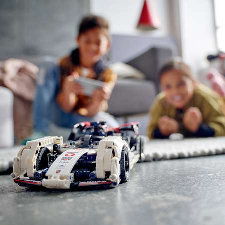Конструктор LEGO Technic Formula E Porsche 99X Electric блочный