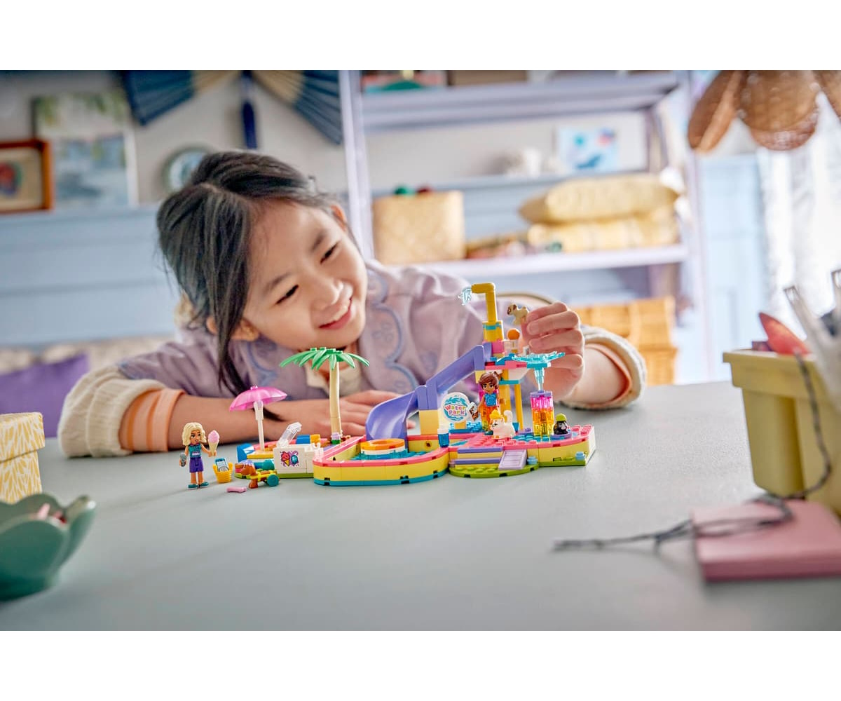 Конструктор LEGO Friends Веселый день в аквапарке 278 дет. - фото 12
