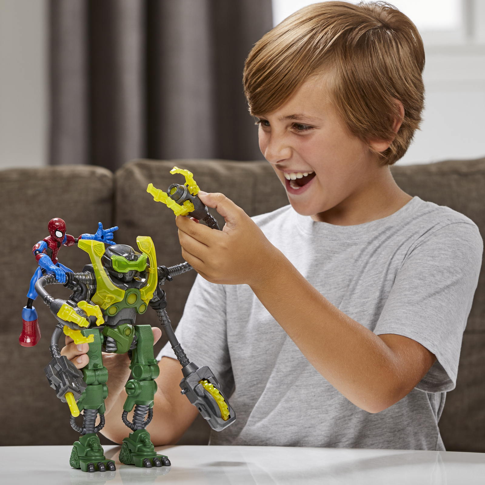 Игровой набор Hasbro Бенди Окто Бот и Человек-паук - фото 8