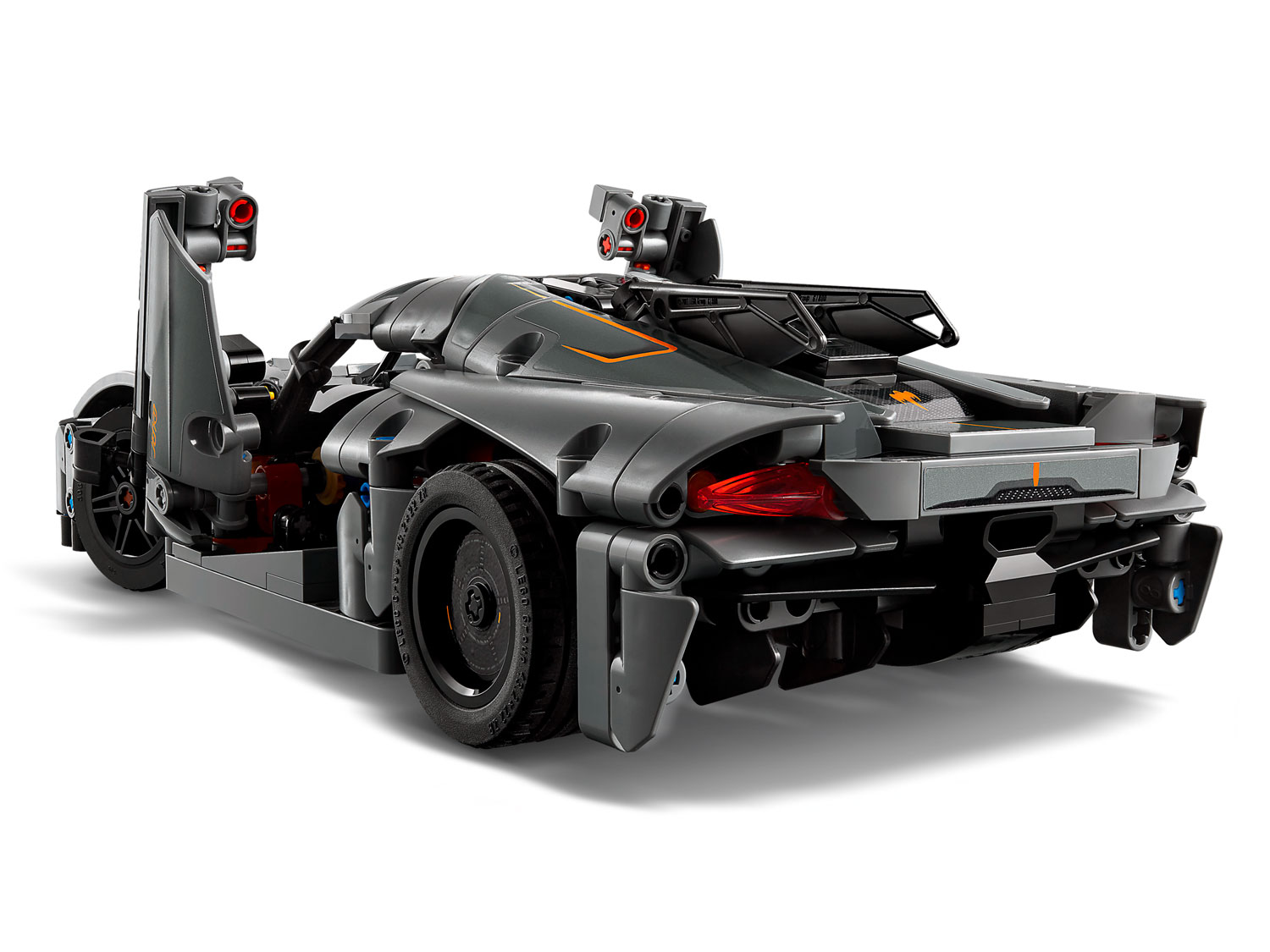 Конструктор LEGO Technic Koenigsegg Jesko Absolut Grey 801 дет. - фото 4
