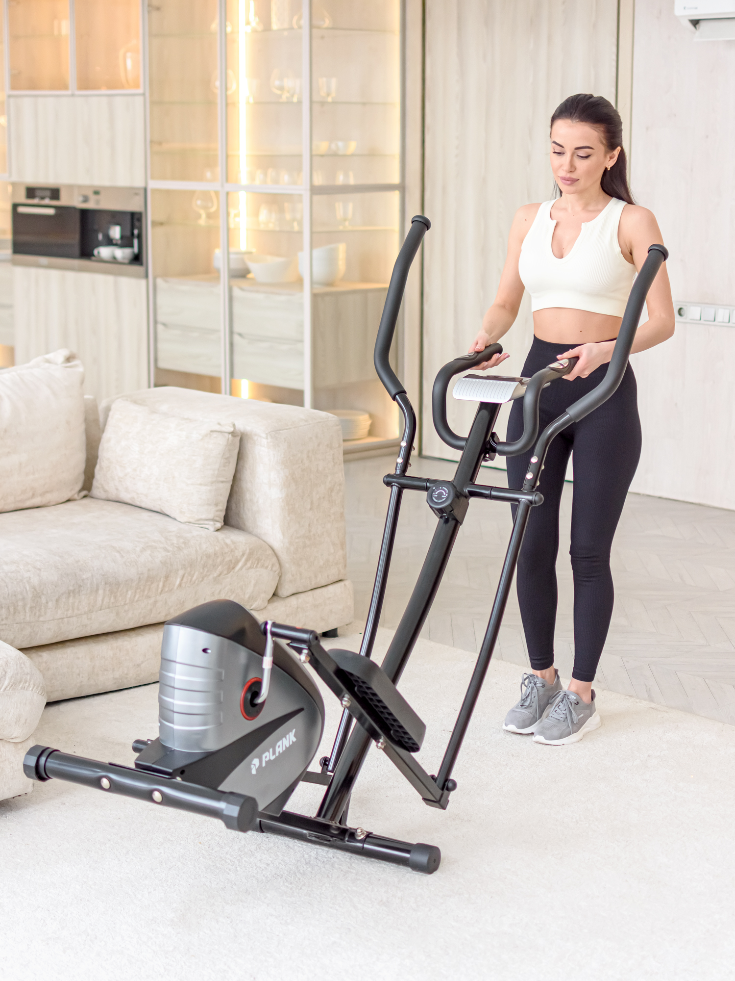 Эллиптический тренажер магнитный Plank ELEKTA - фото 16