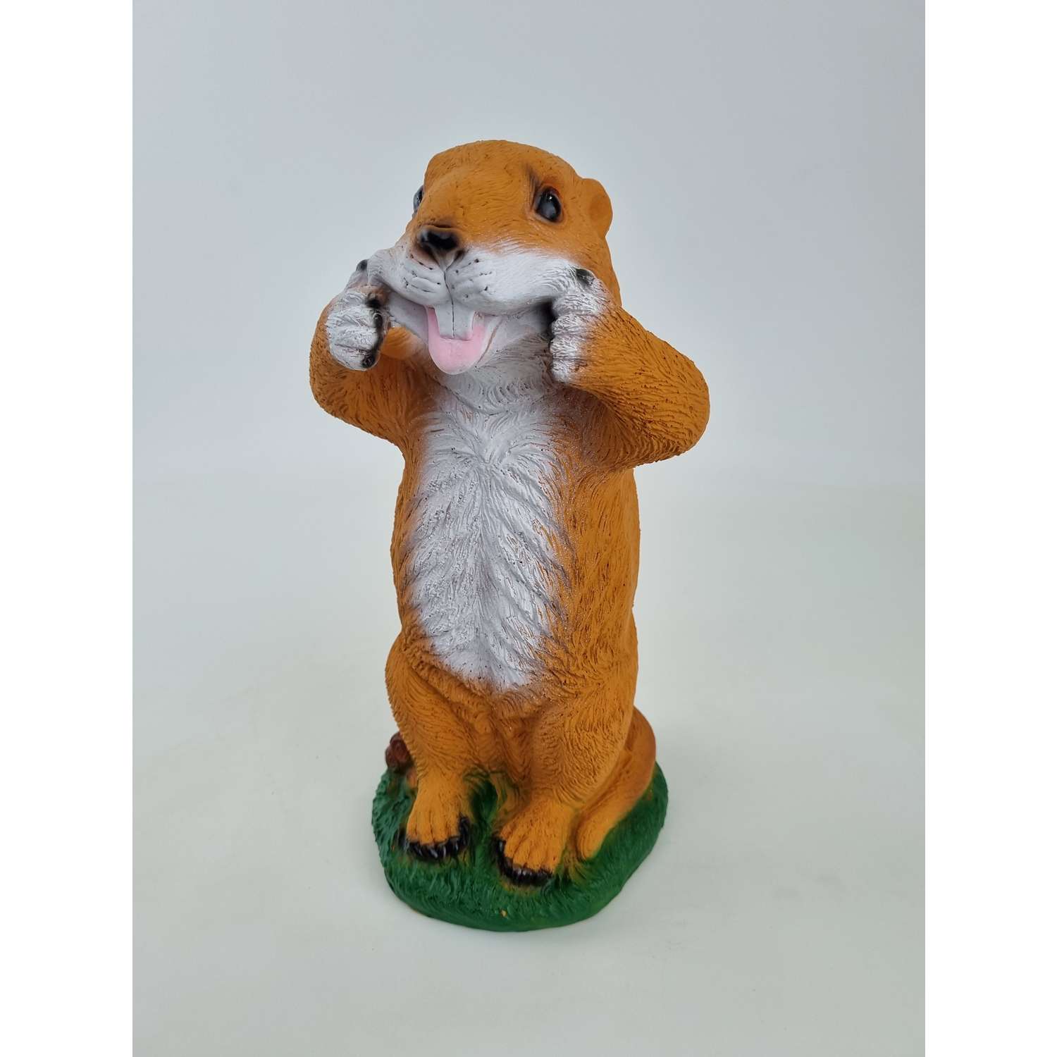 Фигура садовая . Бурундук дразнится - фото 1