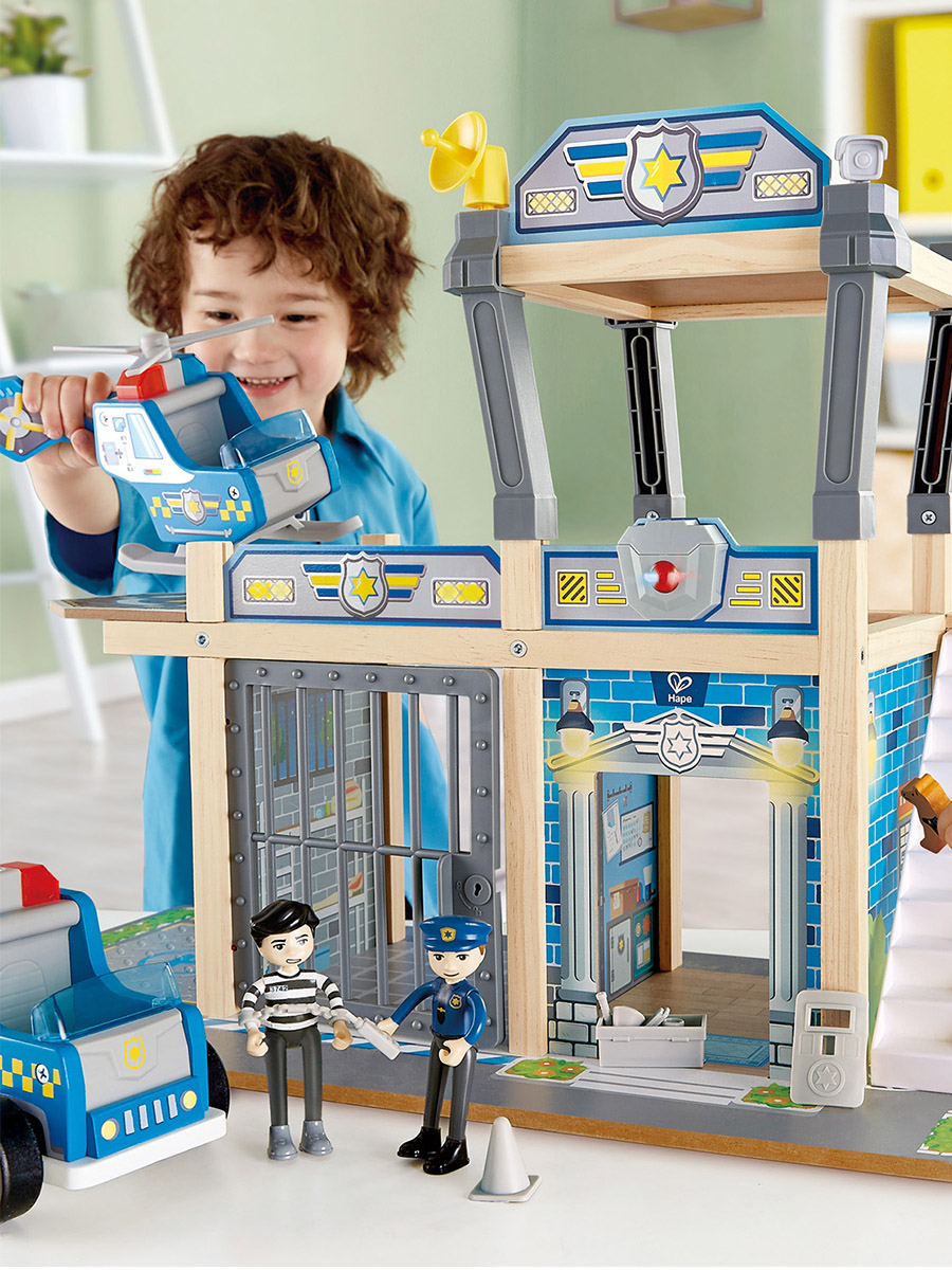 Игрушка Hape Полицейский - фото 3