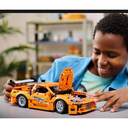 Конструктор LEGO Technic Форсаж Toyota Supra MK4 блочный