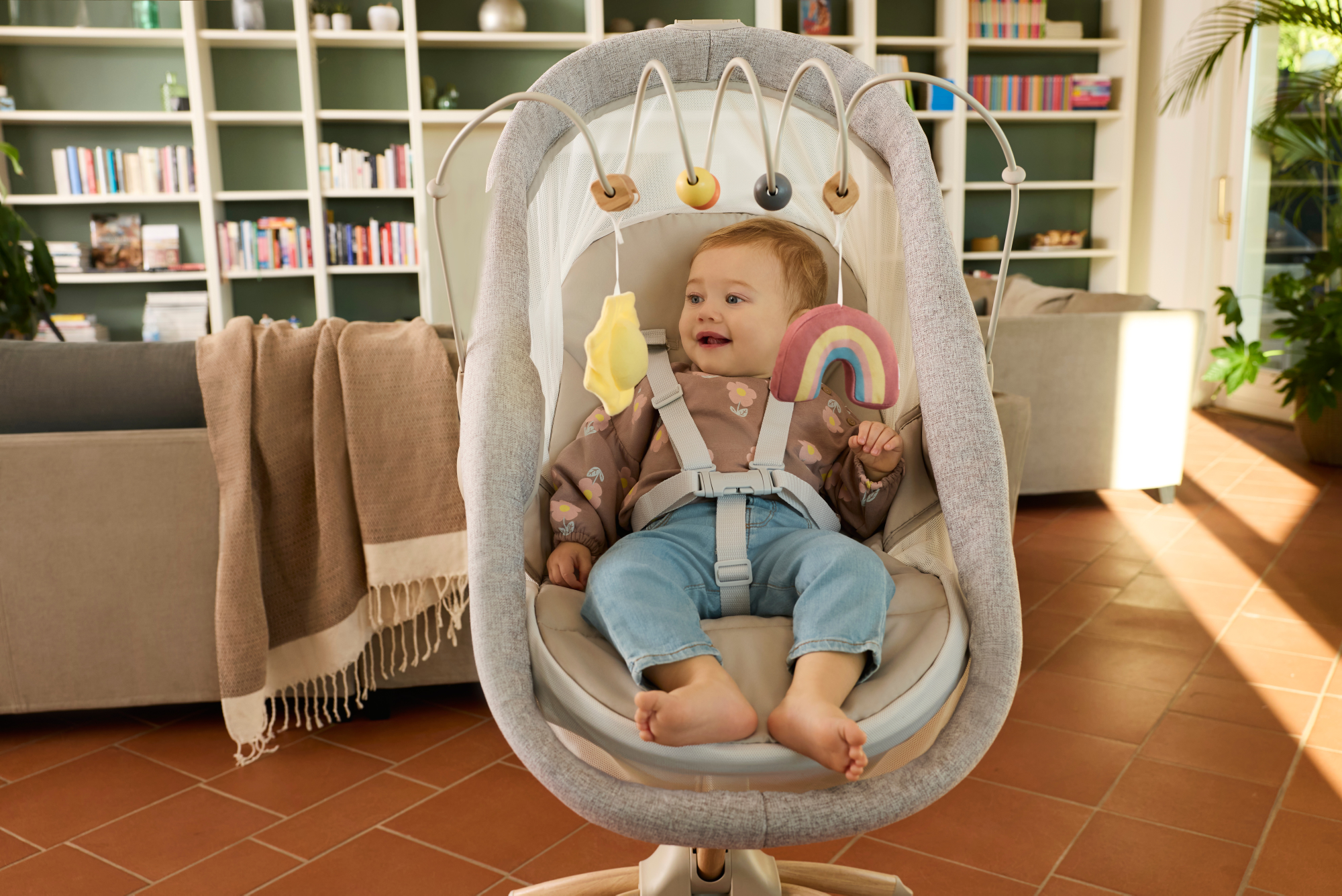 Детская кроватка Chicco Baby Hug Armonia 4в1 с рождения до 3 лет Mother Pearl овальная, без маятника (молочный) - фото 22