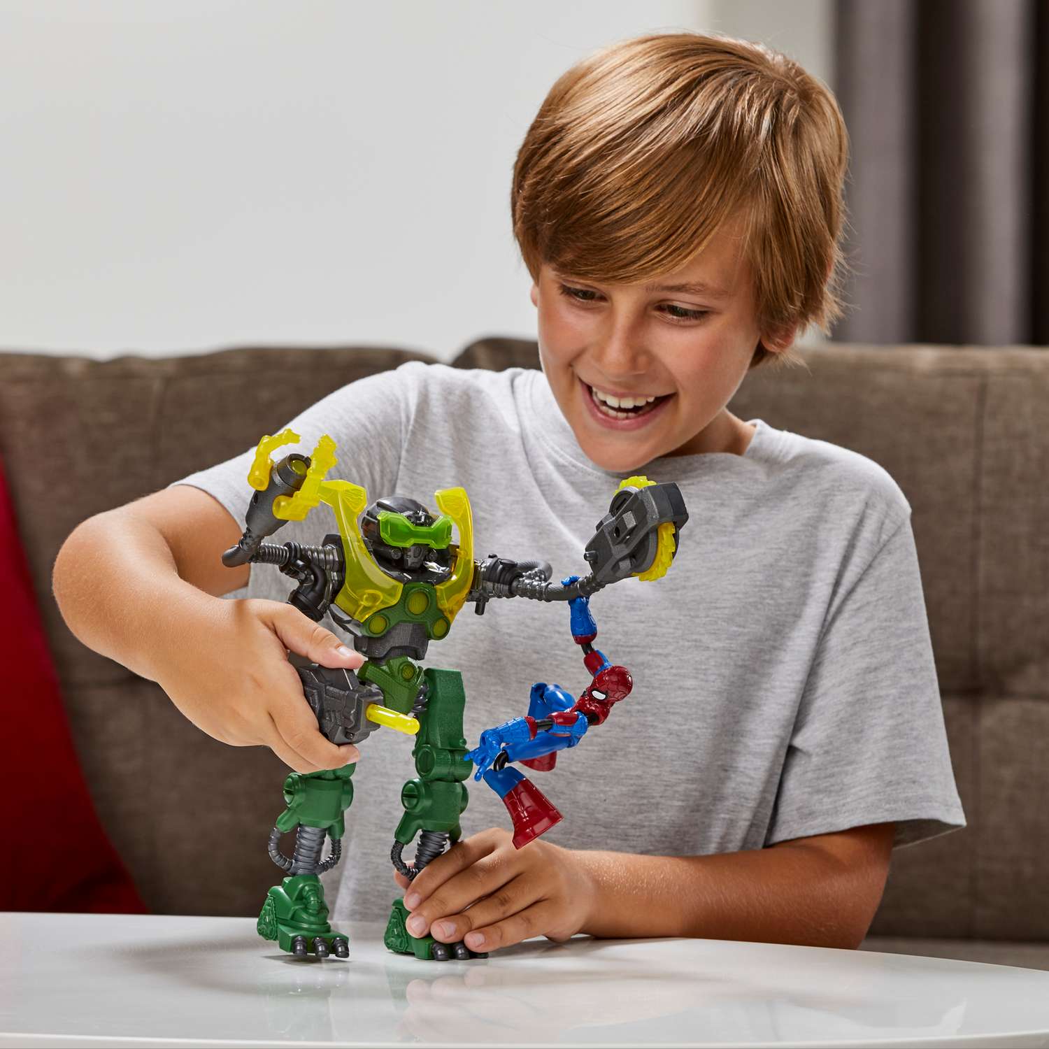 Игровой набор Hasbro Бенди Окто Бот и Человек-паук - фото 7