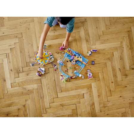 Конструктор LEGO Friends Прибрежный парк развлечений блочный