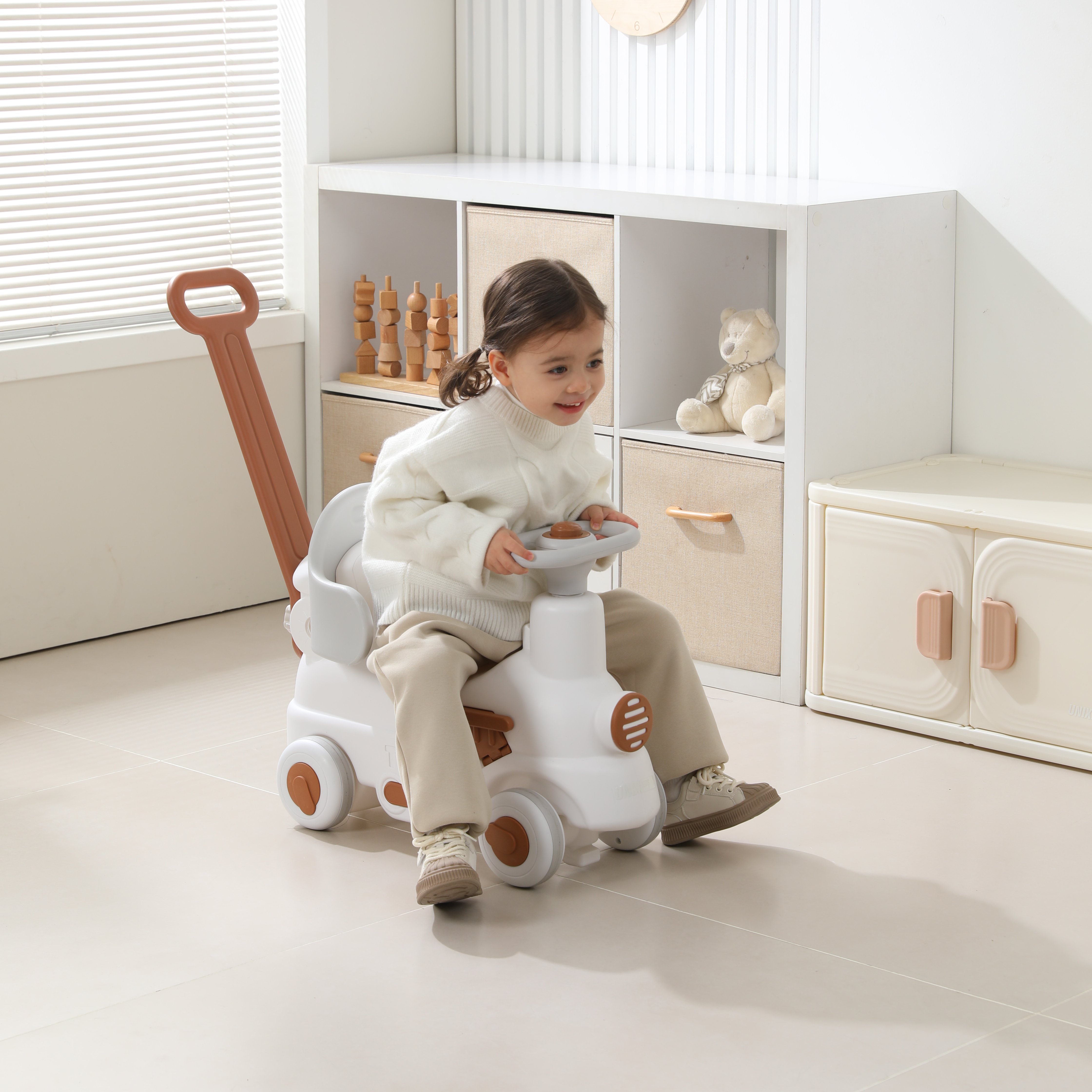 Качалка UNIX Kids Train серый с ручкой - фото 14