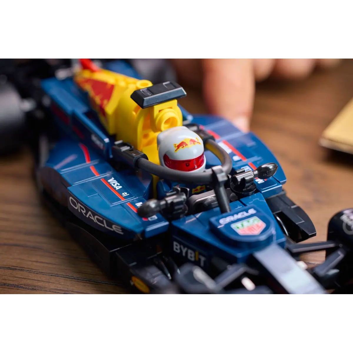 Конструктор LEGO Speed Champions Oracle Red Bull Racing RB20 F1 251 дет. - фото 9