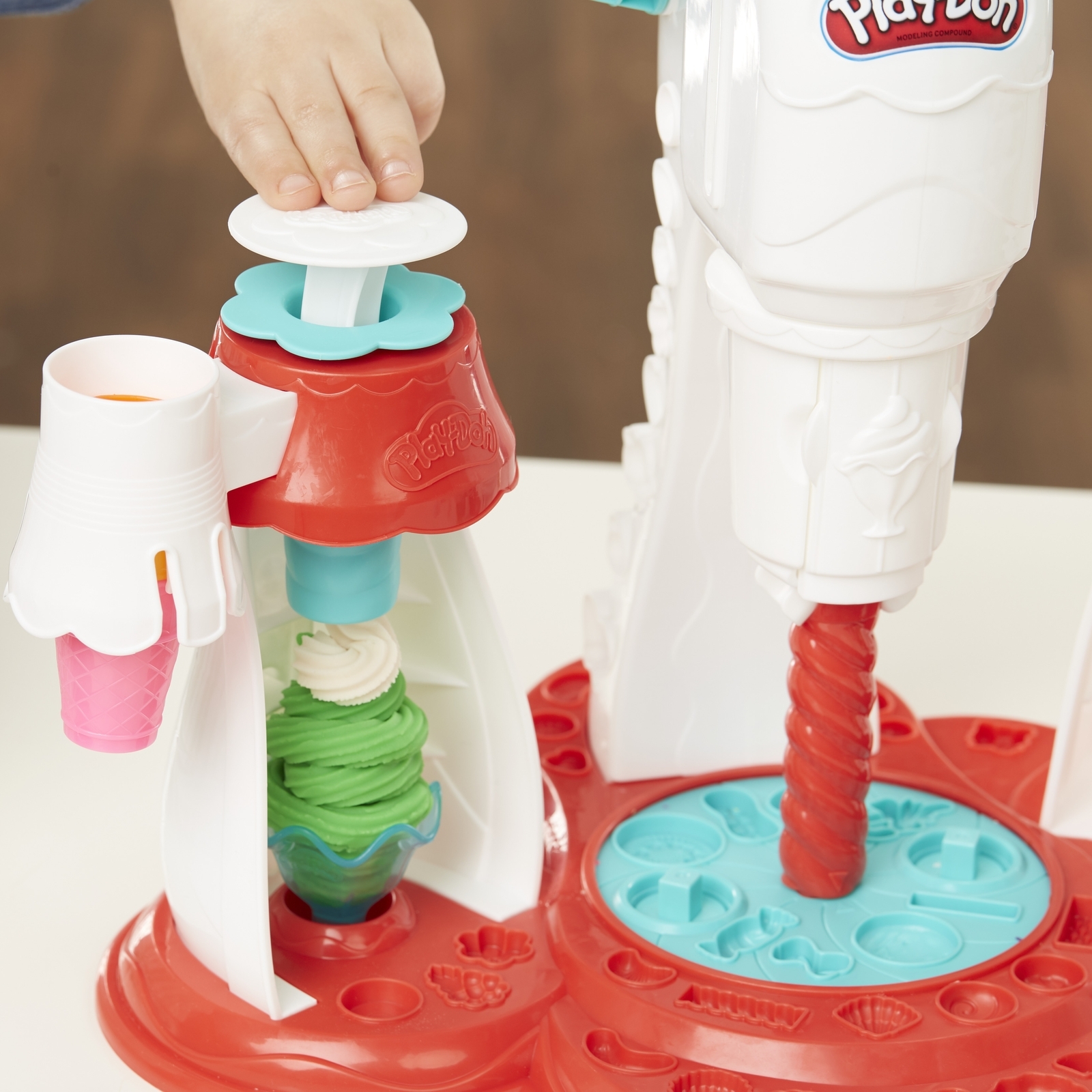 Пластилин Play-Doh Мир мороженого - фото 52