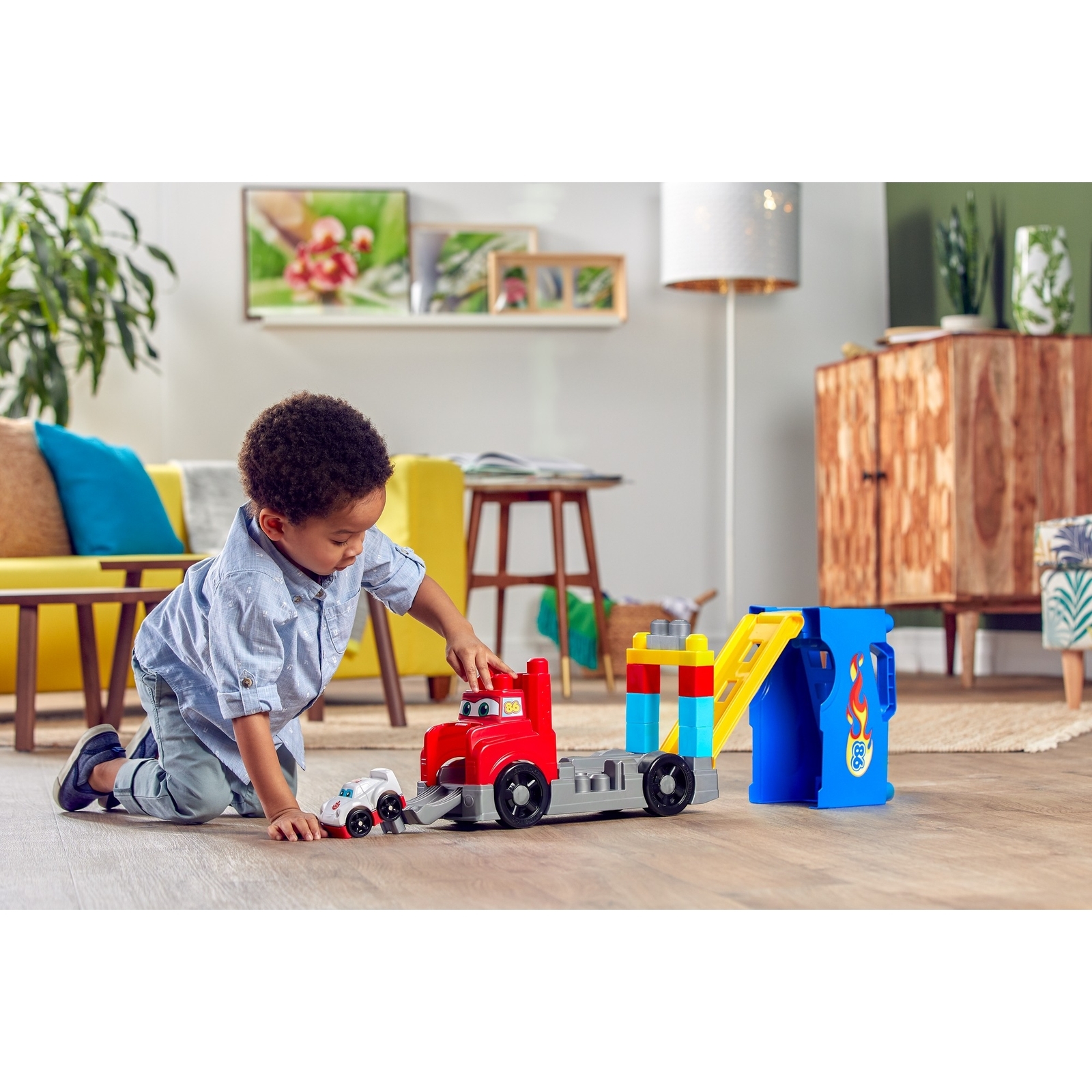 Конструктор Mega Bloks Большая машинка для гонок 12 дет. - фото 24