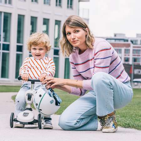 Самокат Scoot and Ride трехколесный