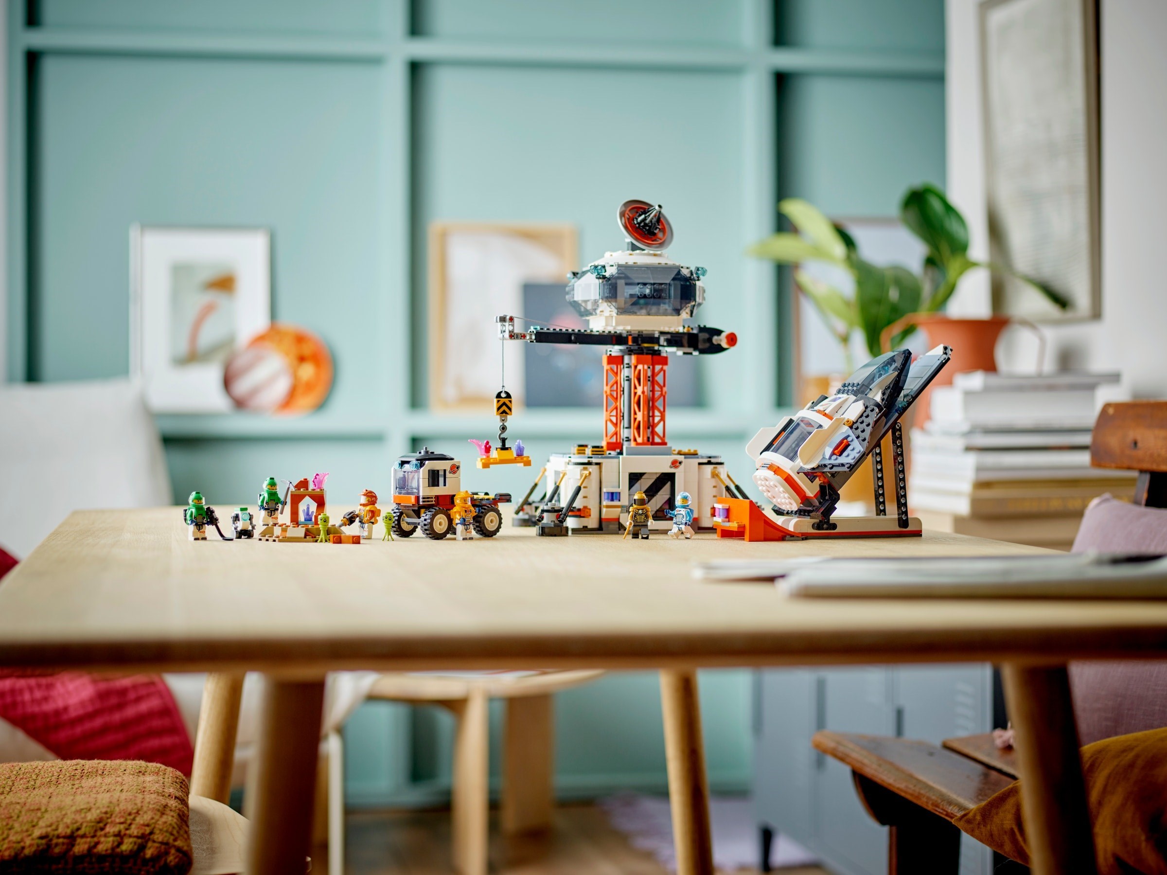 Конструктор LEGO City 60434 1422 дет. - фото 9