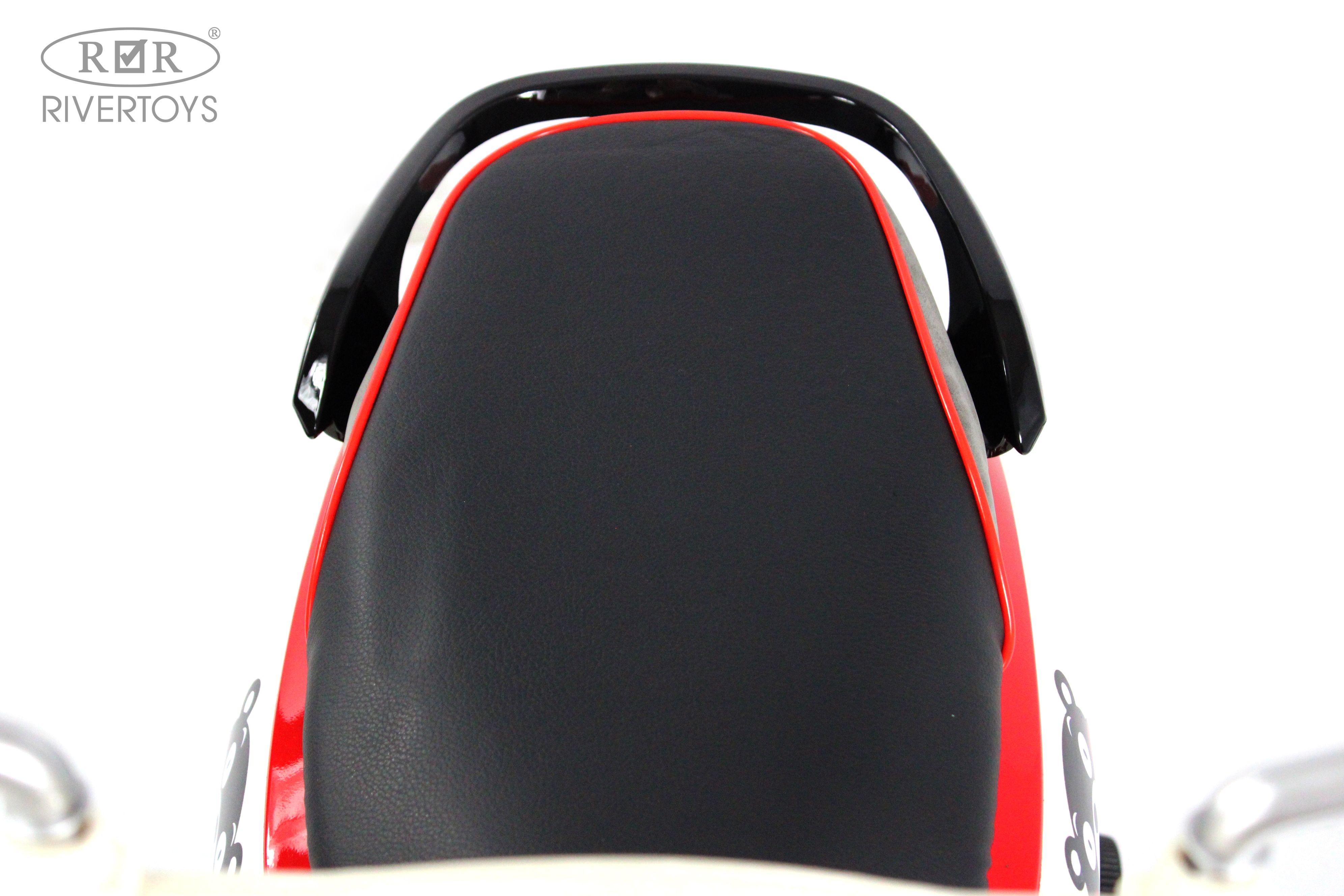 Электромобиль RIVERTOYS Z555ZZ-BEIGE-RED - фото 18