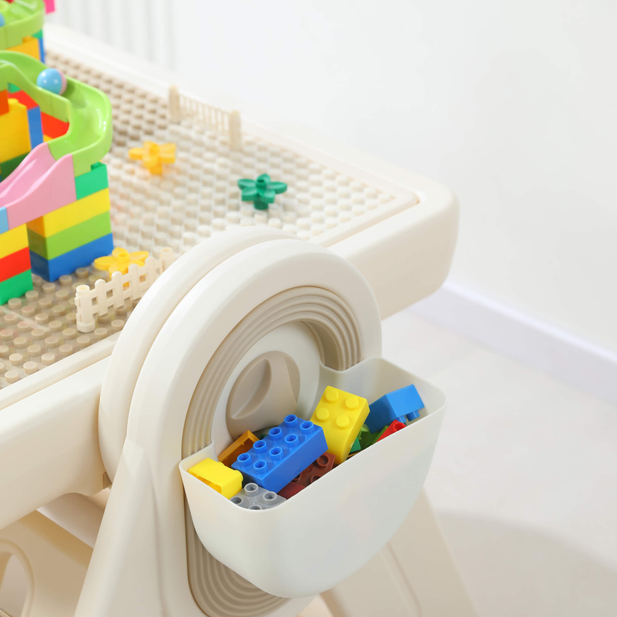 Комплект мебели UNIX Kids 4 в 1 стол трансформер и стул - фото 22