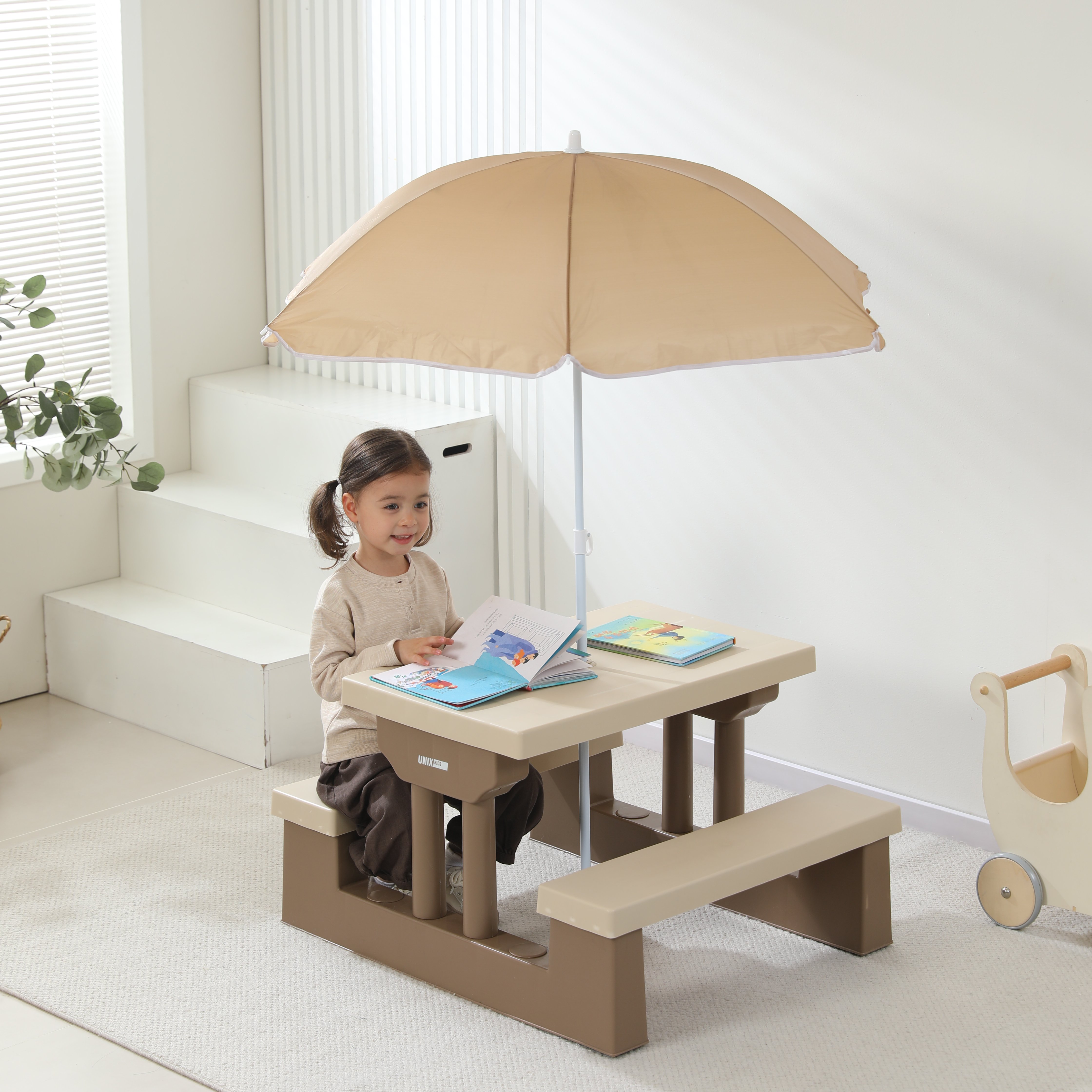 Комплект мебели UNIX Kids Garden Camel с зонтом - фото 9