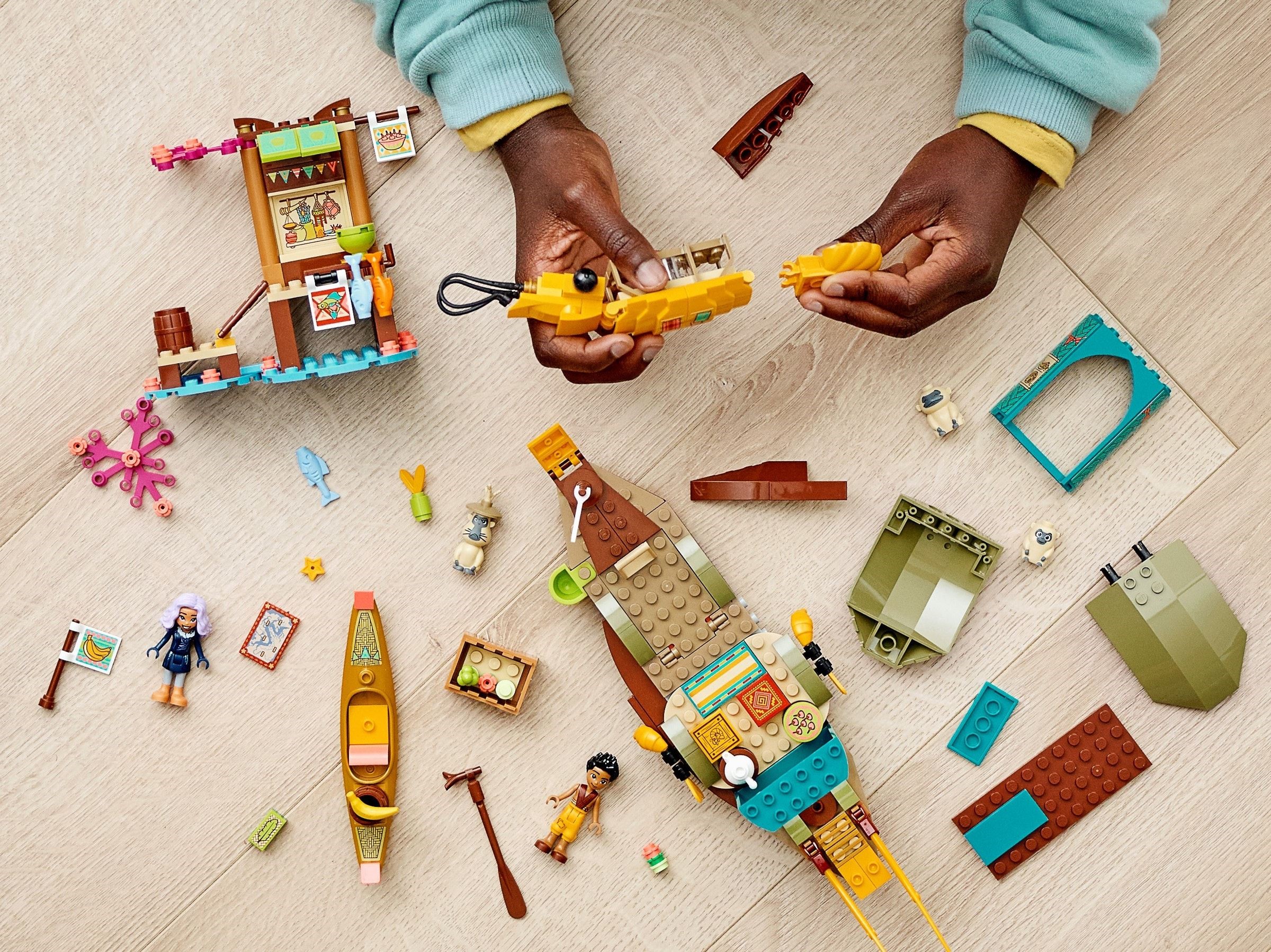 Конструктор LEGO Disney Princess 43185 247 дет. - фото 3