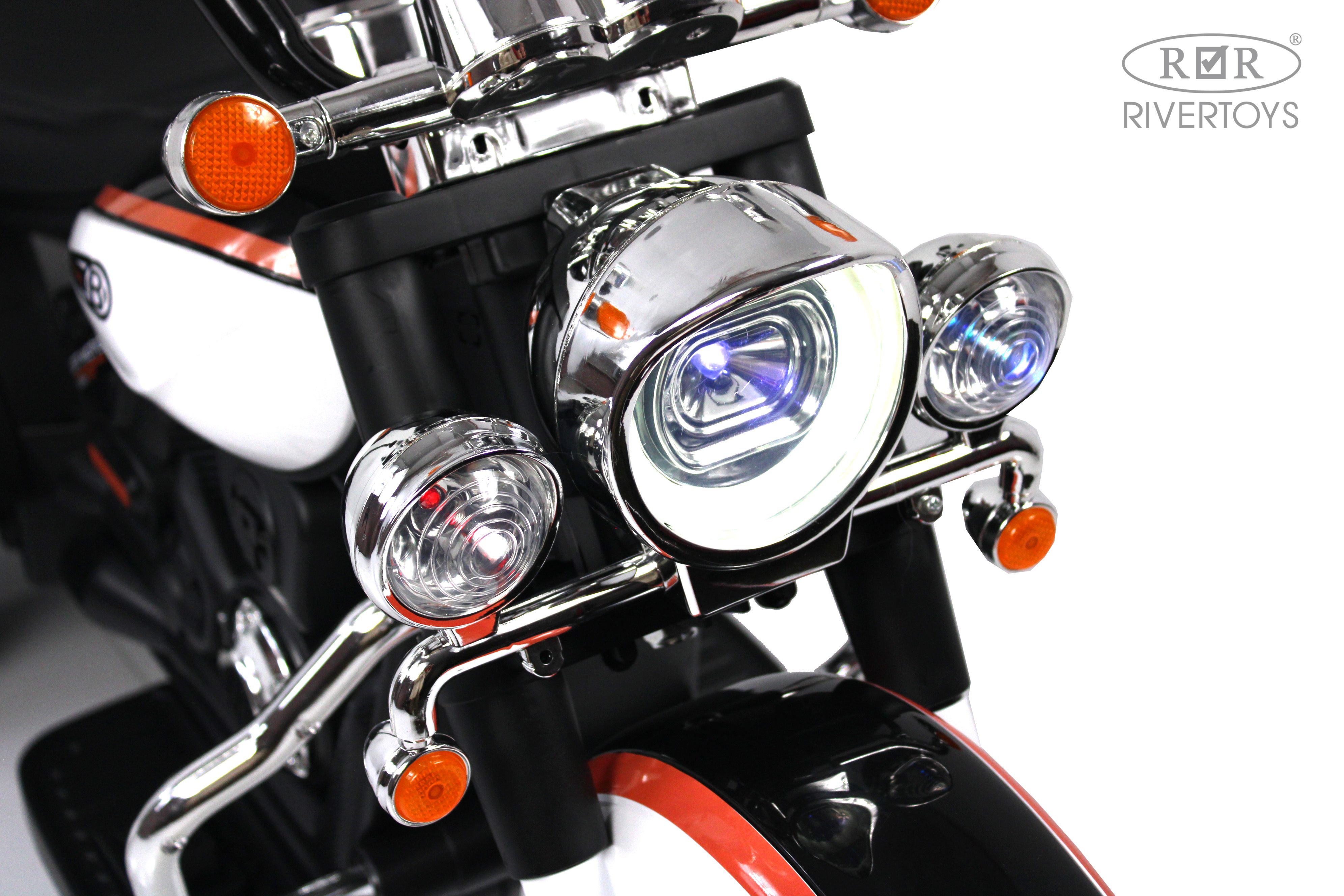 Электромобиль RIVERTOYS K003PX-WHITE - фото 6