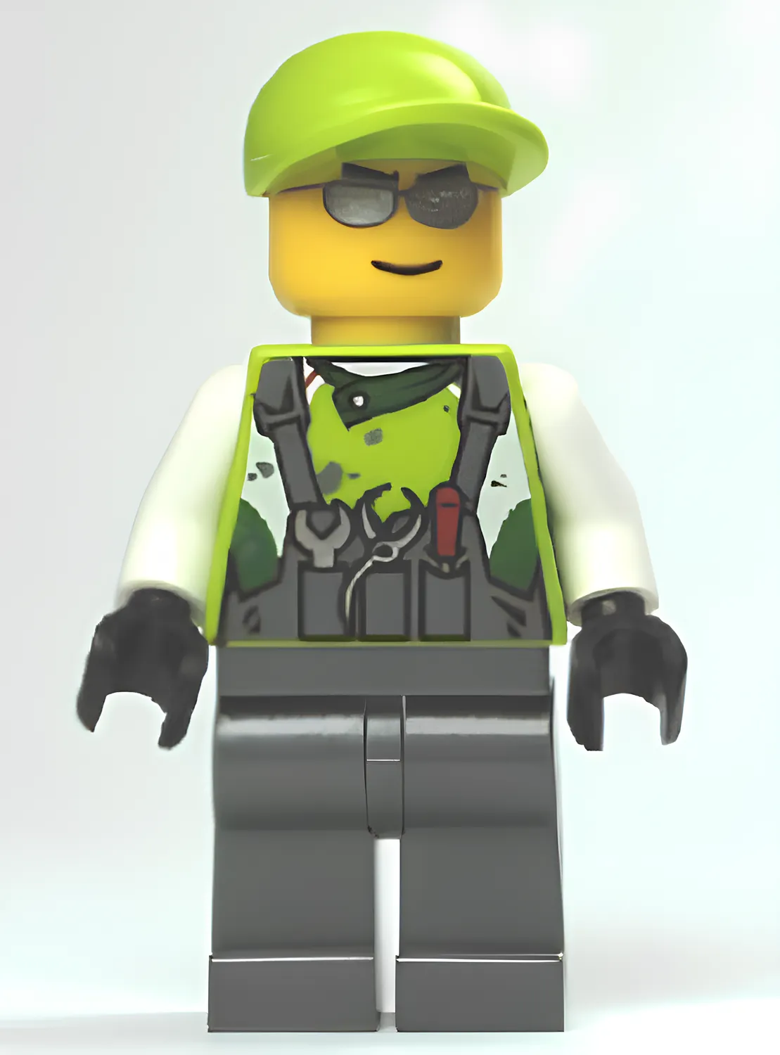 Фигурка LEGO Crew Member 1 - фото 1