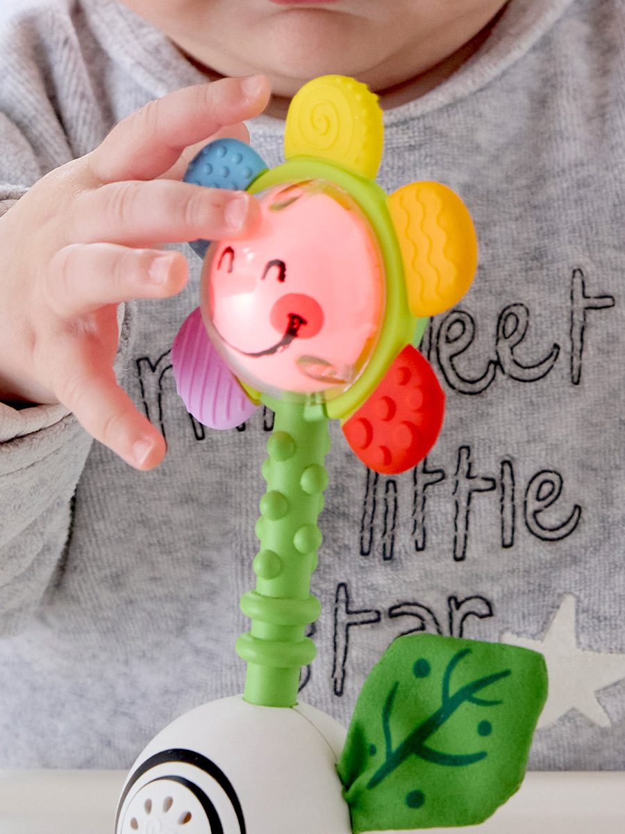 Игрушка Hape погремушка Погремушка светящийся цветок - фото 5