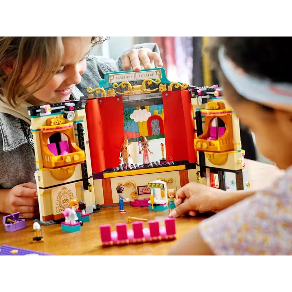 Конструктор LEGO Friends Театральная школа Андреа 1154 дет. - фото 7