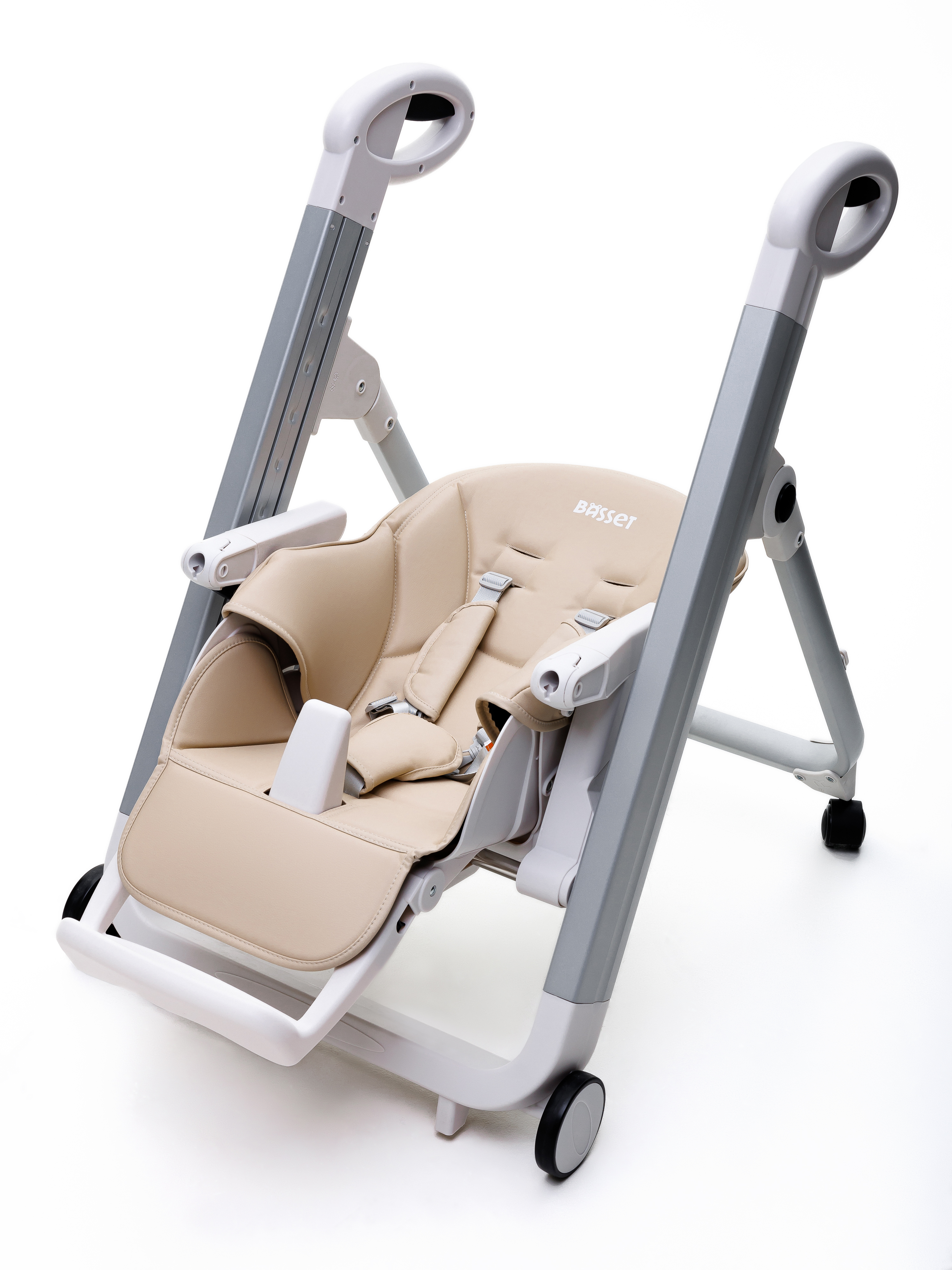 Стульчик для кормления BASSET B2 бежевый - фото 21