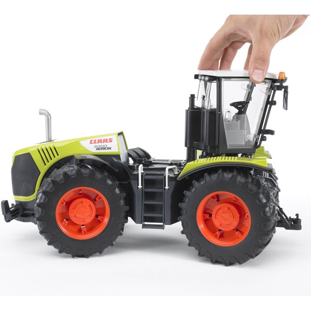 Трактор Bruder Claas Xerion 5000 1:16 3015 - фото 2