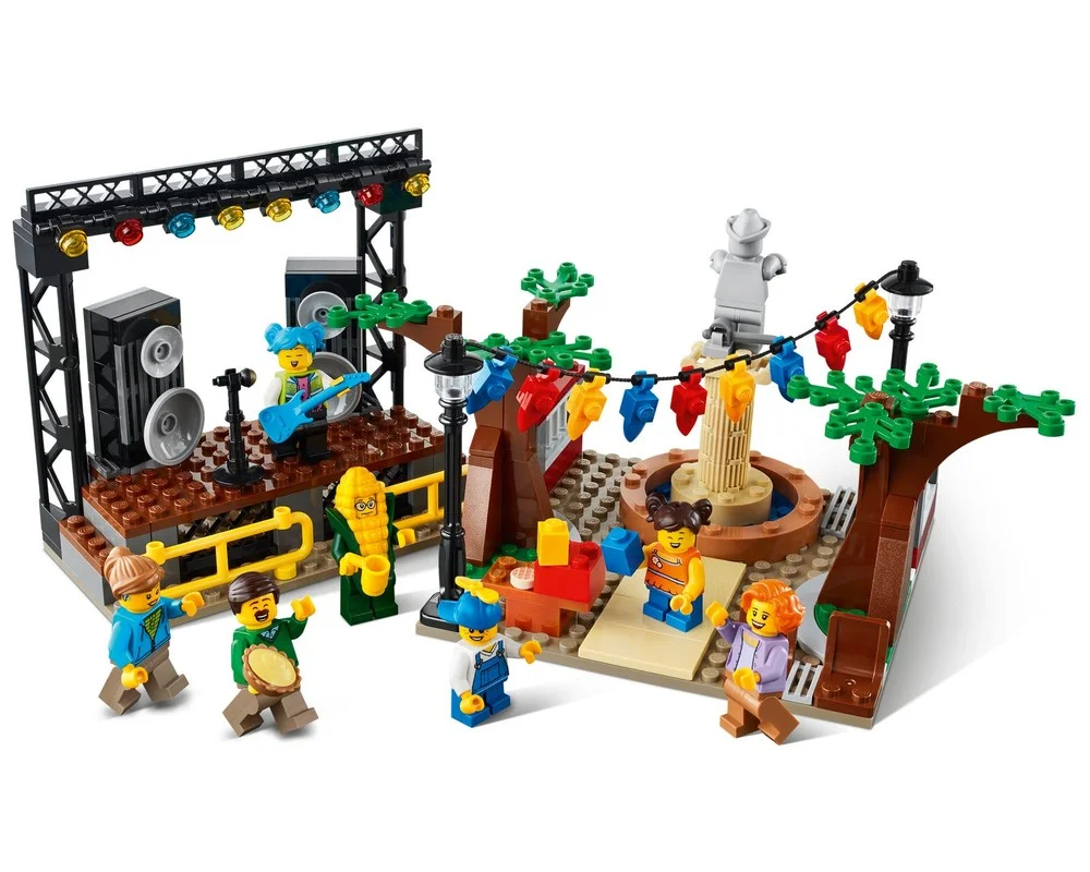Конструктор LEGO City 60271 1518 дет. - фото 14