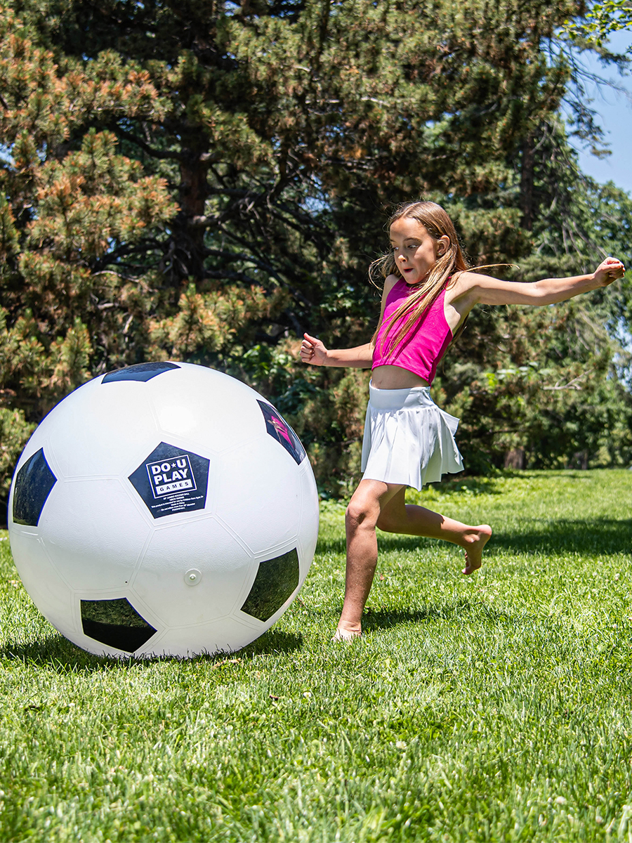 Спортивный мяч Hape футбольный - фото 3