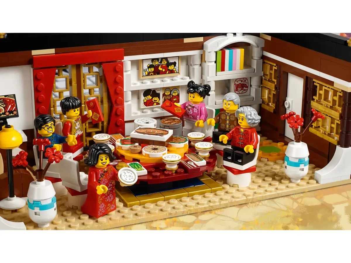 Конструктор LEGO Seasonal 80101 592 дет. - фото 7