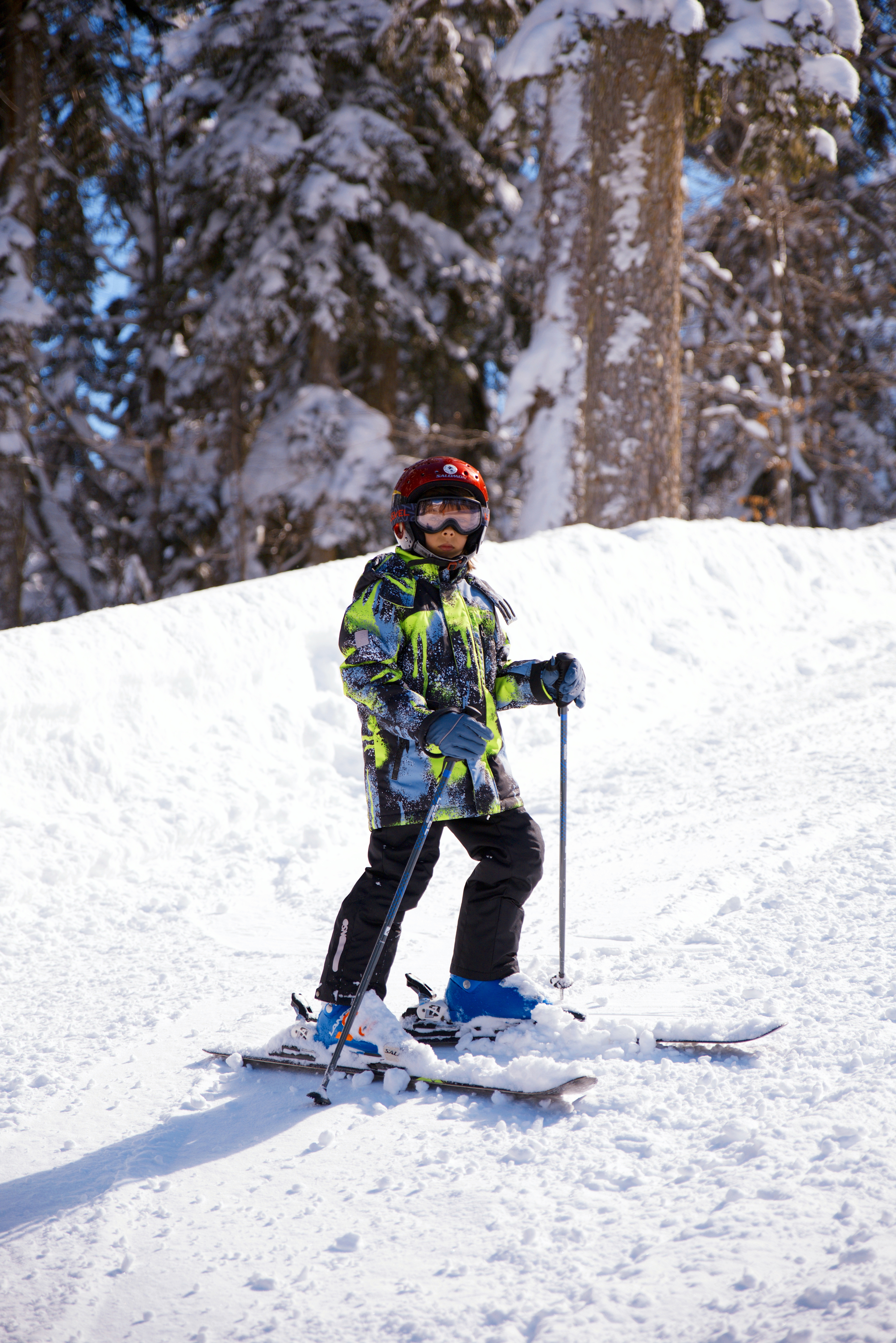 Костюм NIKASTYLE 7з1725 салат/черный - фото 24