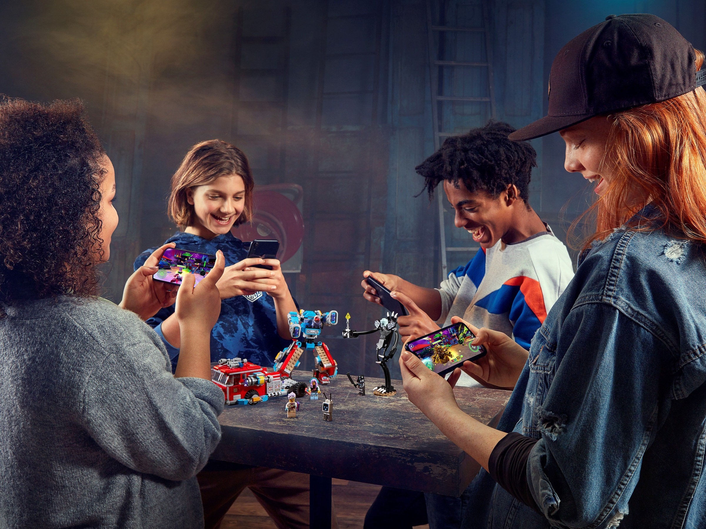 Конструктор LEGO Hidden Side 70436 760 дет. - фото 2