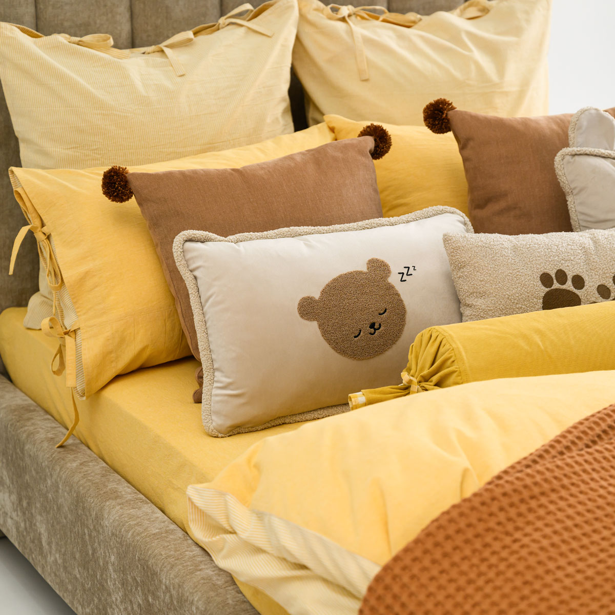 Подушка декоративная N Family Медвежонок 30 x 45 см 1 шт. - фото 6