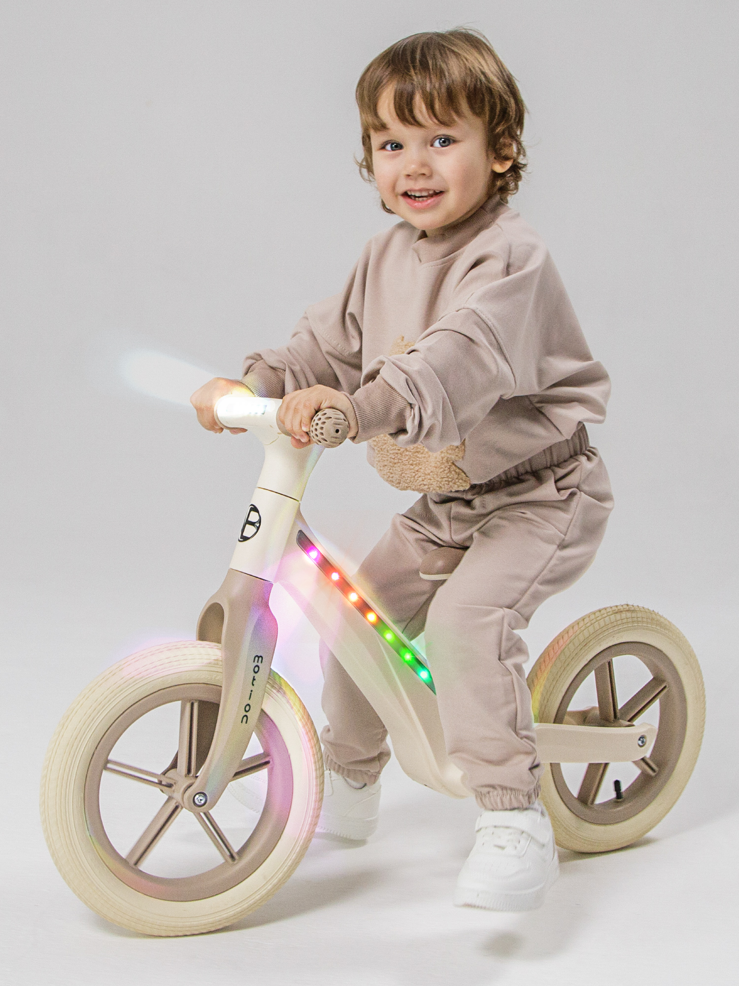 Двухколесный беговел Amarobaby 12 дюймов - фото 15