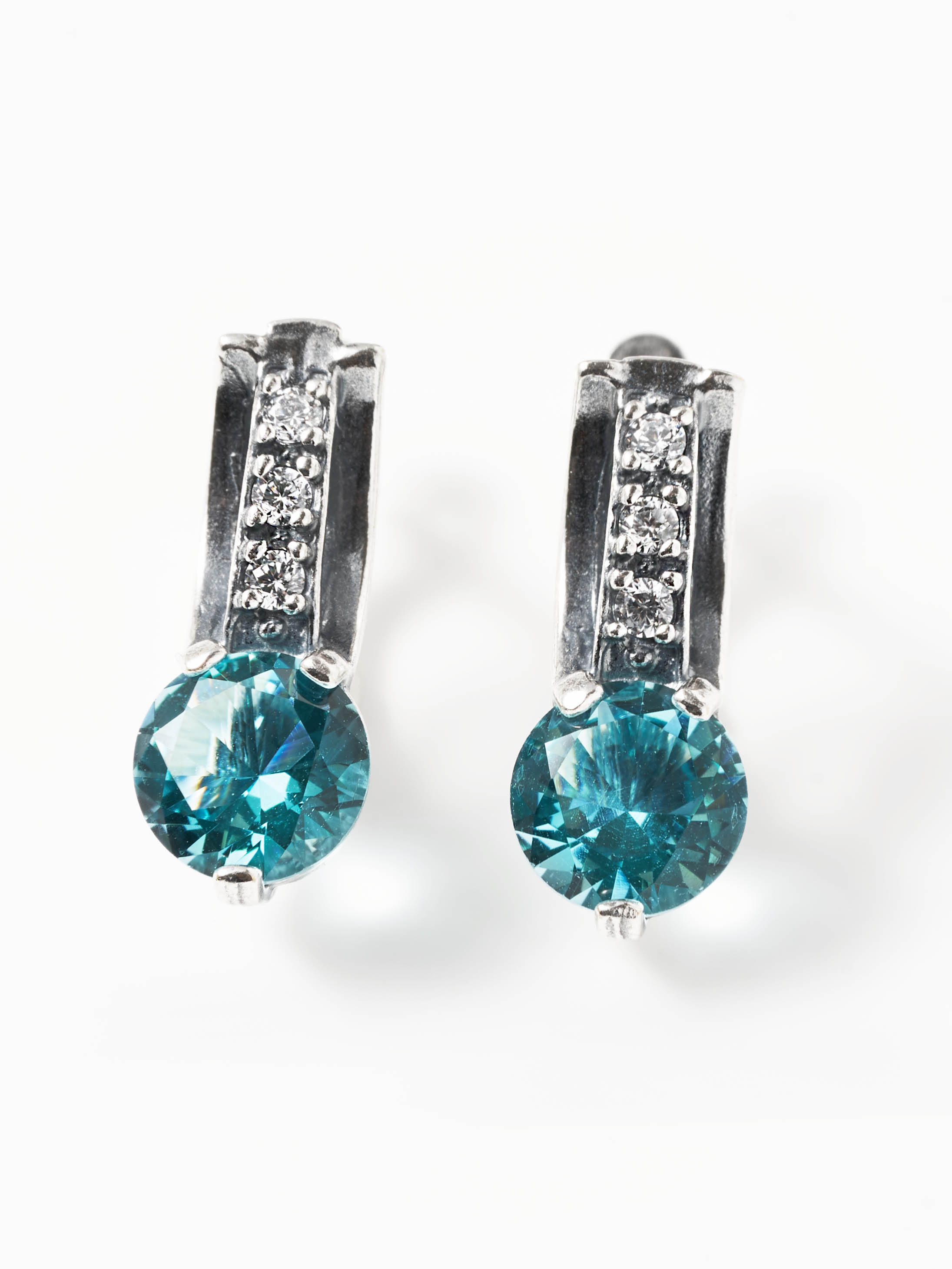 Серьги Shine and Beauty 80165-309-с-голубойтопаз - фото 1