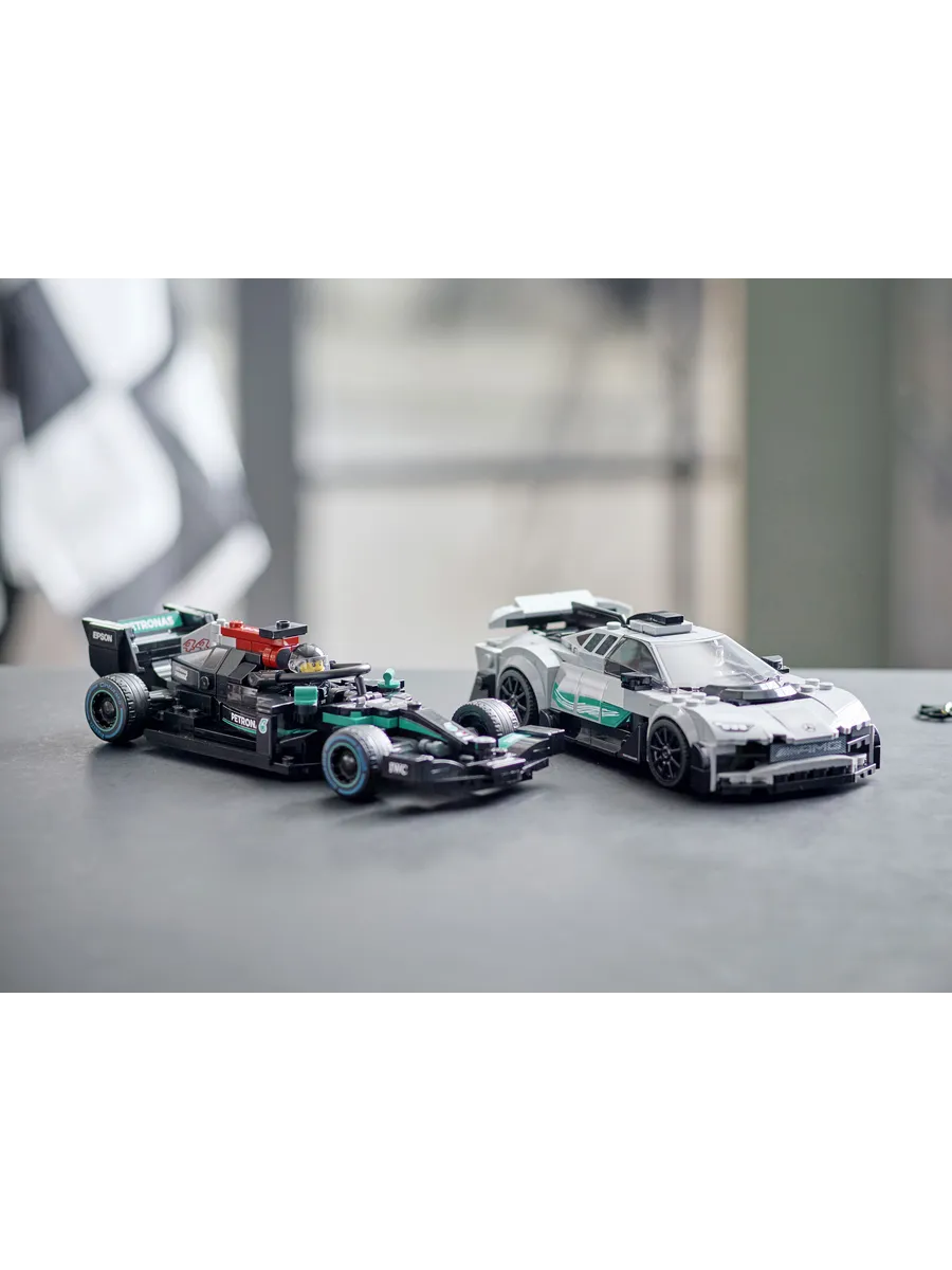 Конструктор LEGO Speed Champions 564 дет. - фото 9