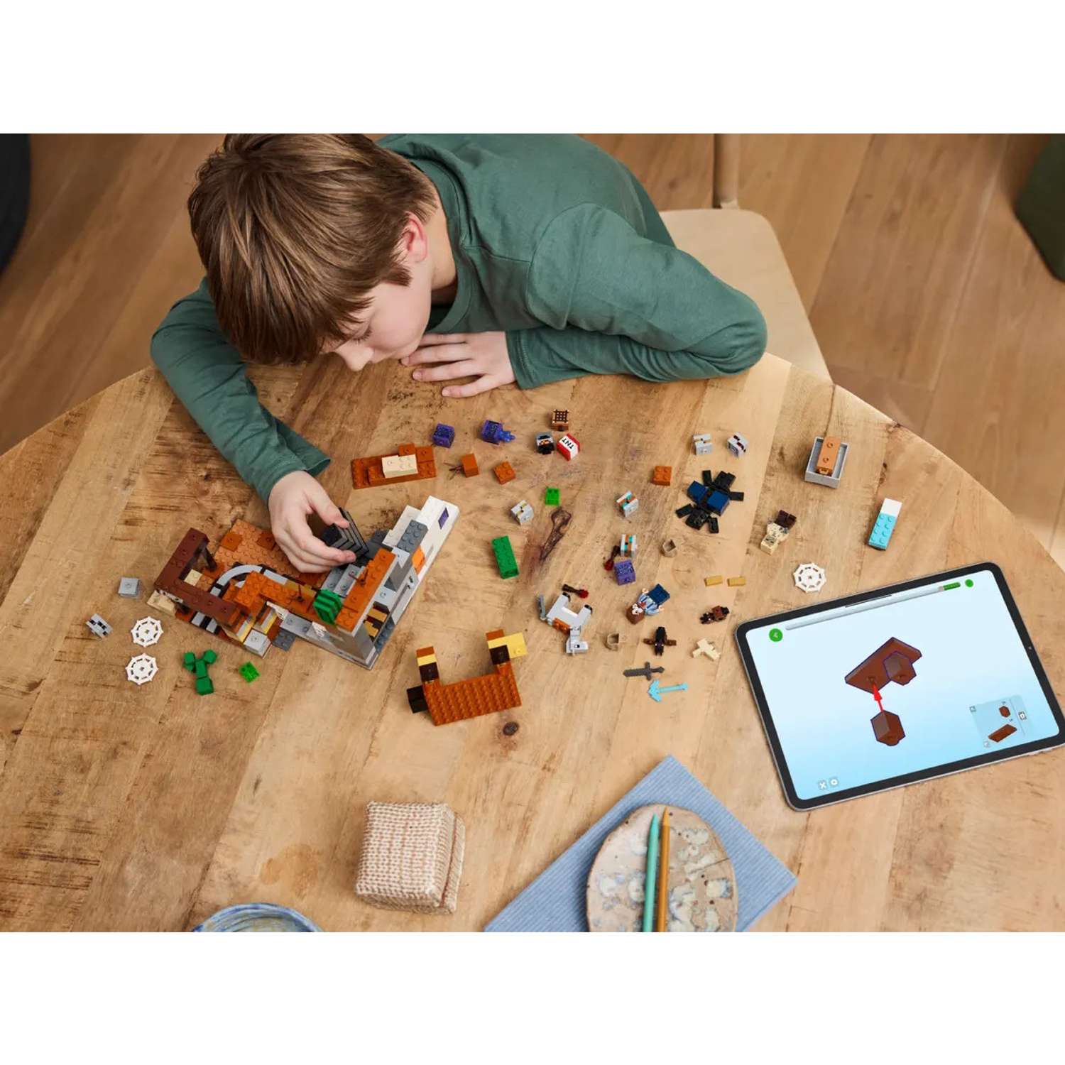 Конструктор LEGO Minecraft Шахта Бесплодных земель 538 дет. - фото 12