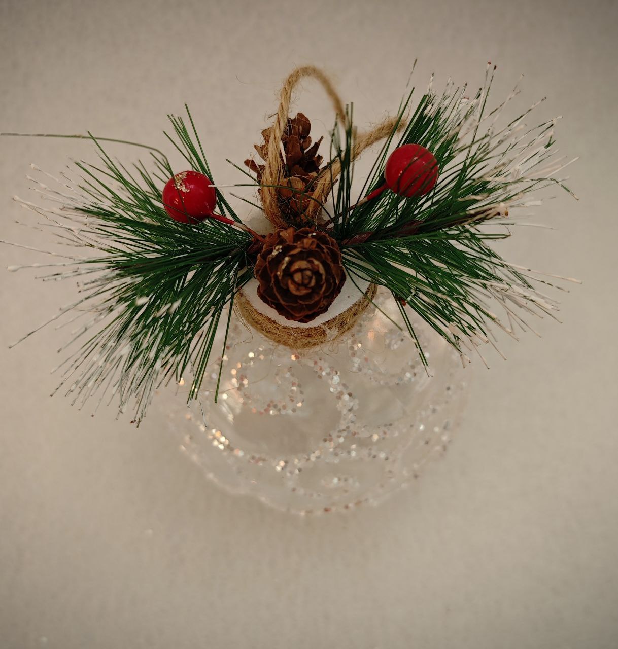 Украшение ёлочное Магия праздника Шар прозрачный с еловой веткой - фото 2