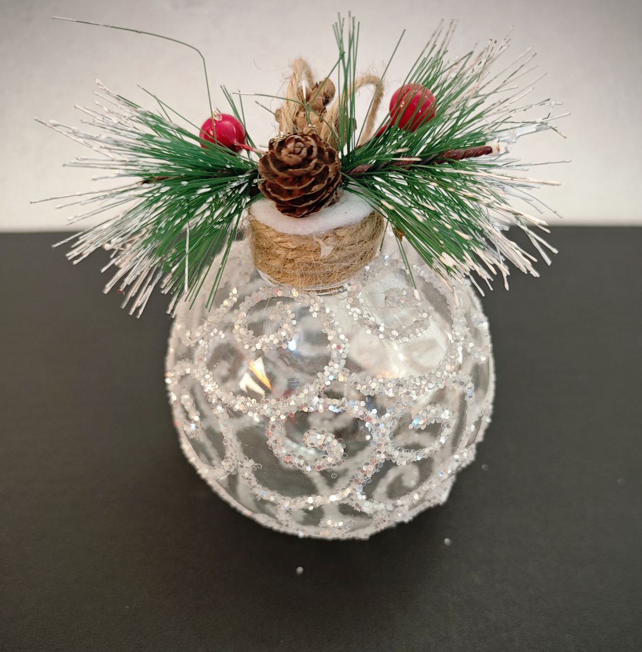 Украшение ёлочное Магия праздника Шар прозрачный с еловой веткой - фото 3