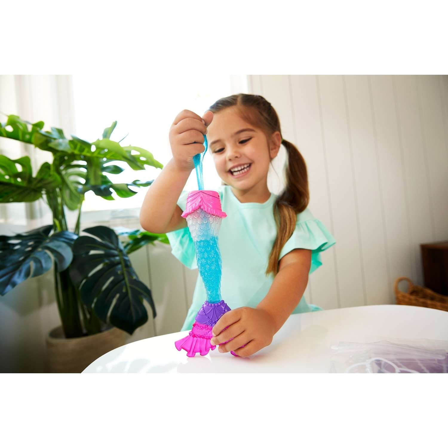 Кукла модельная Barbie GKT75 - фото 8