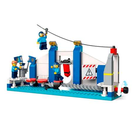 Конструктор LEGO City Полицейская академия 823 дет.