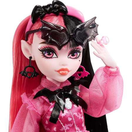 Кукла модельная Monster High Draculaura