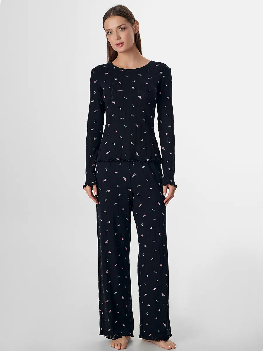 Пижама Mark Formelle (Марк Формэль) 592613/розочки на черном - фото 1