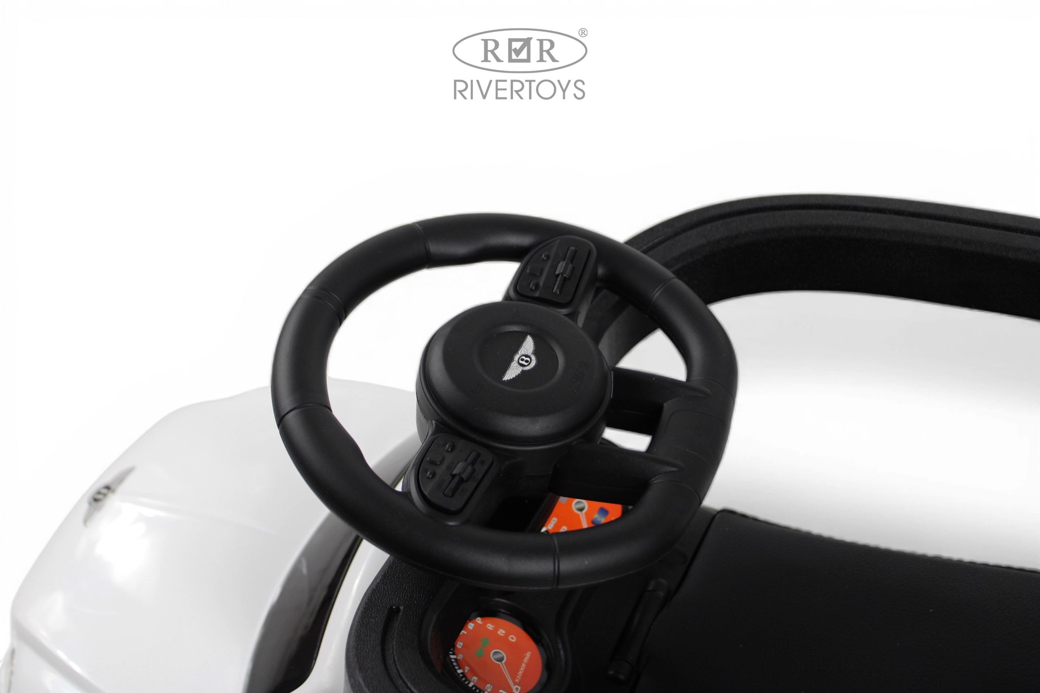 Каталка RIVERTOYS Z005ZZ-TP-WHITE белый - фото 11