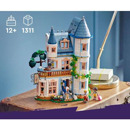 Конструктор LEGO Friends Отель в виде замка блочный